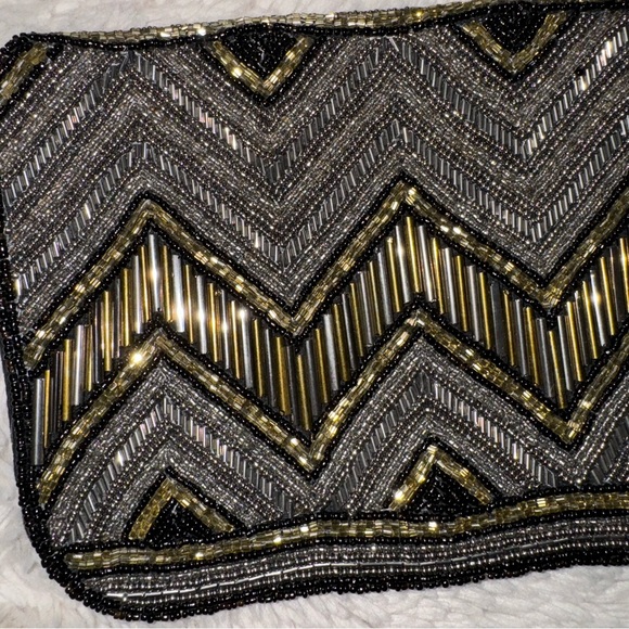 Sequin Crossbody Handbag - Picture 10 of 12
